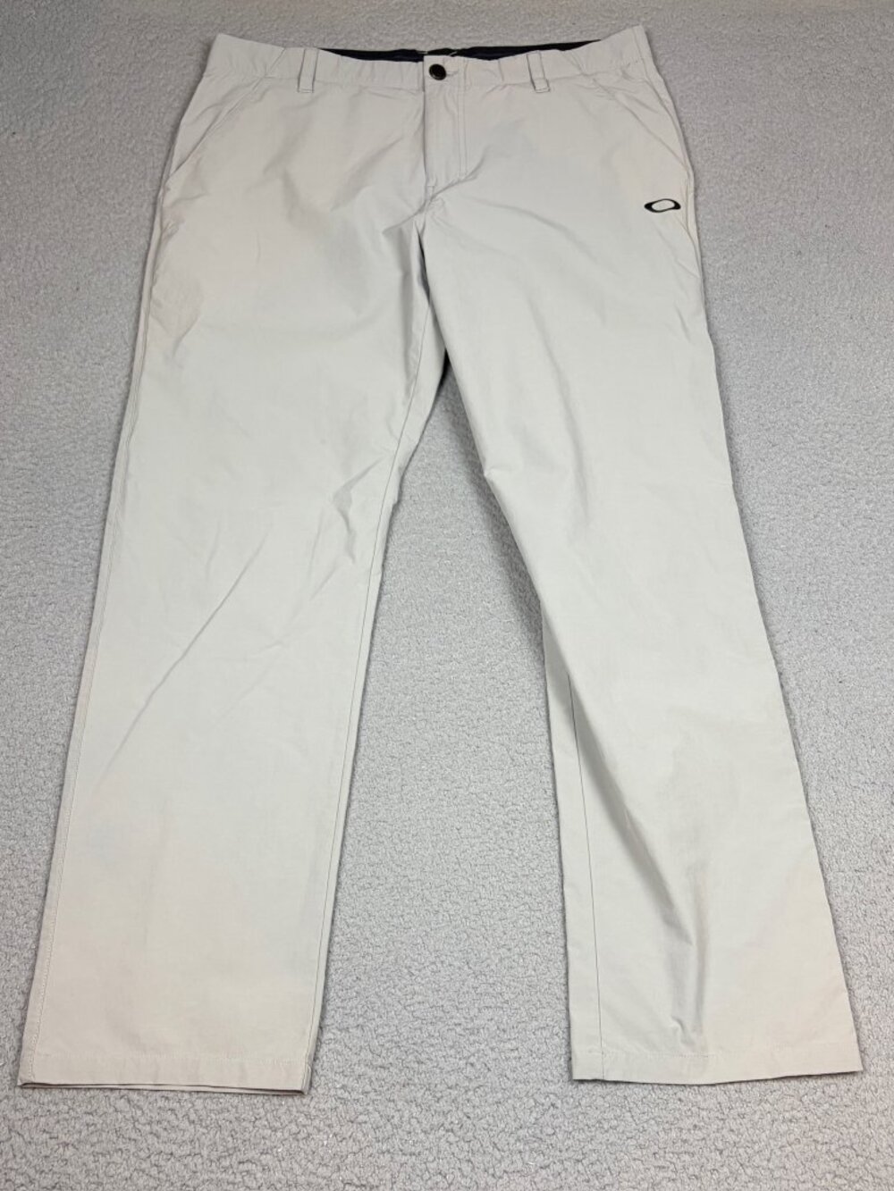 Oakley Pants 36x32 Gray Performance Stretch Flat Front Casual Logo Pockets